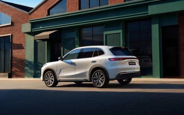 Готовится новый гибридный кроссовер от Geely для российского рынка Готовится новый гибридный кроссовер от Geely для российского рынка