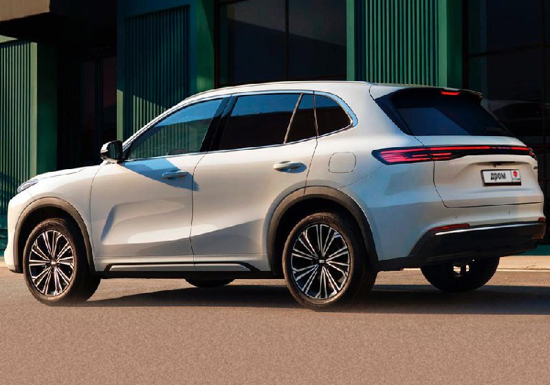 На рынок выходит экологичный гибрид от Geely с впечатляющим расходом топлива