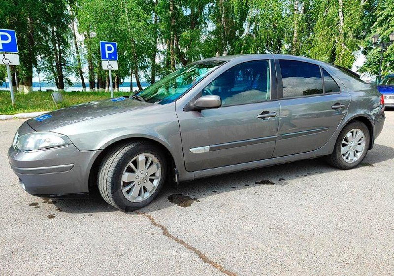 Обзор Renault Laguna 2005: плюсы и минусы популярной модели Обзор Renault Laguna 2005: плюсы и минусы популярной модели