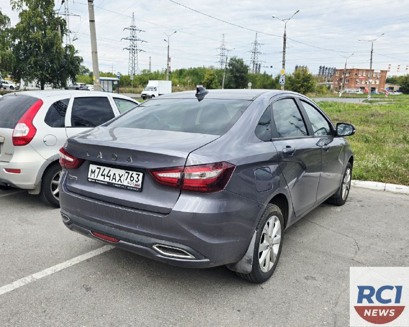 Обновленные LADA Vesta NG ижевской сборки на парковке дилера