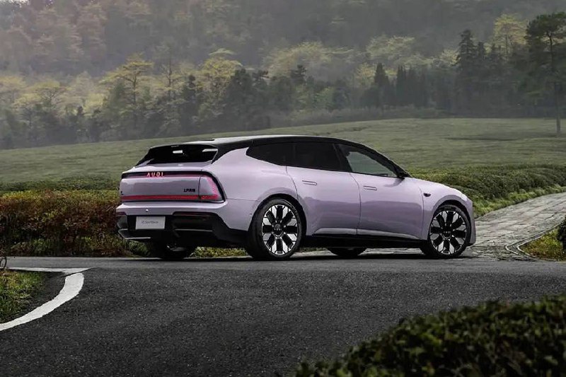 В Китае представлена первая электромодель AUDI без традиционной решетки В Китае представлена первая электромодель AUDI без традиционной решетки