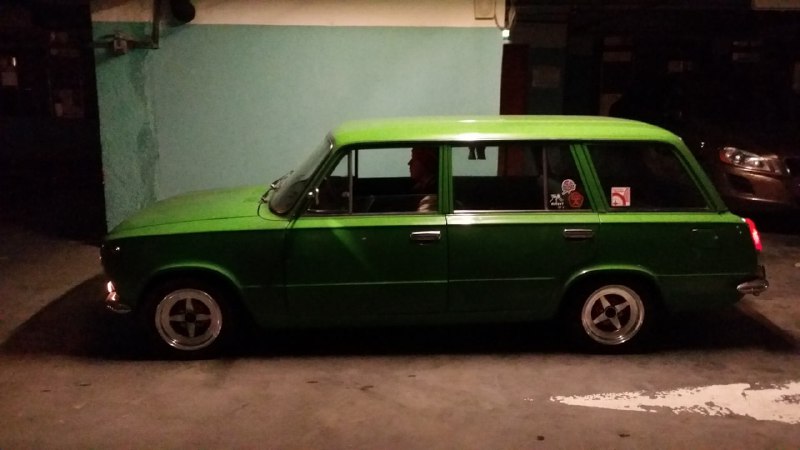 😳 Интересные автомобили DRIVE2Lada 2102 «Клевер» из Москвы — пример того, как можно улучшить вазовскую классику.