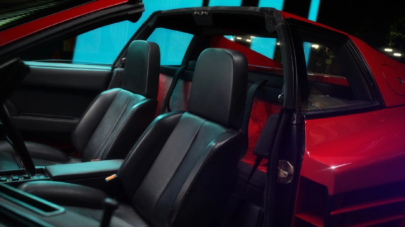 Уникальный переоблик Ferrari Testarossa создан в Нидерландах по индивидуальному заказу