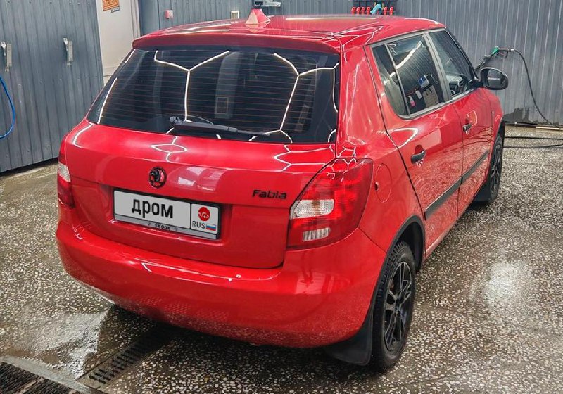 Отзыв владельца о надежной Skoda Fabia 2007 года
