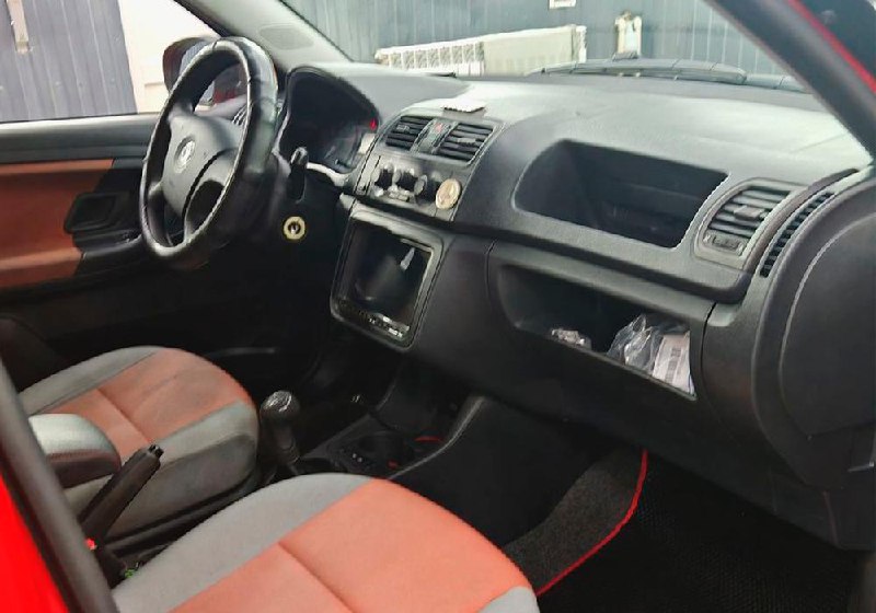 Отзыв владельца о надежной Skoda Fabia 2007 года