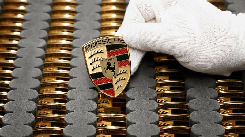 Porsche отказывается от выпуска электрического внедорожника премиум-класса