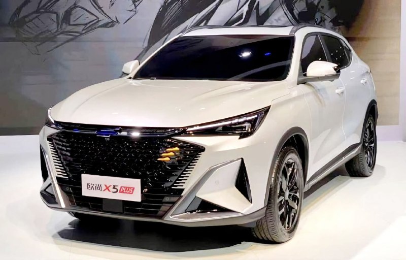 Стали известны модели Changan и Deepal, которые локализуют на «Автоторе»Появились новые подробности о локализации автомобилей #Сhangan и принадлежащего ему суббренда #Deepal в России: портал «Китайские автомобили» публикует список из пяти моделей, которые потенциально могут «прописаться» на калининградском «Автоторе».