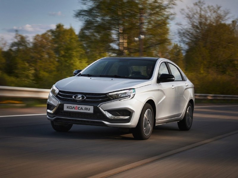 История и перспективы модели LADA Vesta: поколение за поколением