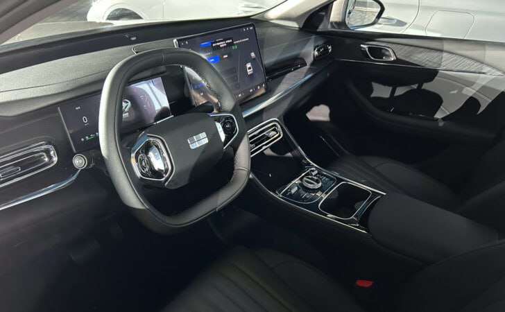 В Китае поступил в продажу гибридный седан Geely Galaxy Starshine 6 В Китае поступил в продажу гибридный седан Geely Galaxy Starshine 6