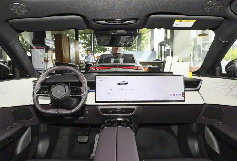 Новый кроссовер Mazda EZ-60 представлен в Китае и скоро появится на международных рынках