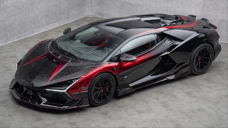 Модифицированный Lamborghini Revuelto от Mansory для Эстебана Окона