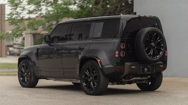 Канадское ателье превратило Land Rover Defender в бронированный внедорожник высокого уровня защиты Канадское ателье превратило Land Rover Defender в бронированный внедорожник высокого уровня защиты