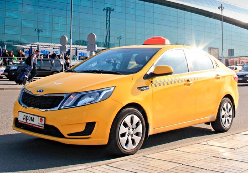 Изменения в правилах допуска автомобилей в такси с 2026 года Изменения в правилах допуска автомобилей в такси с 2026 года