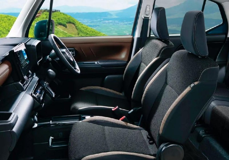 Обновленный Suzuki Xbee второго поколения: компактный гибрид для городских условий