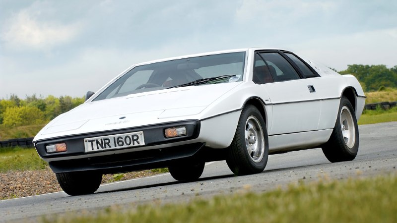 Lotus Esprit переродится в виде углепластикового рестомодаБританская компания Encor, в которой объединились специалисты из Aston Martin, Koenigsegg, Lotus, Pagani и Porsche, анонсировала рестомод под названием Encor Series 1.