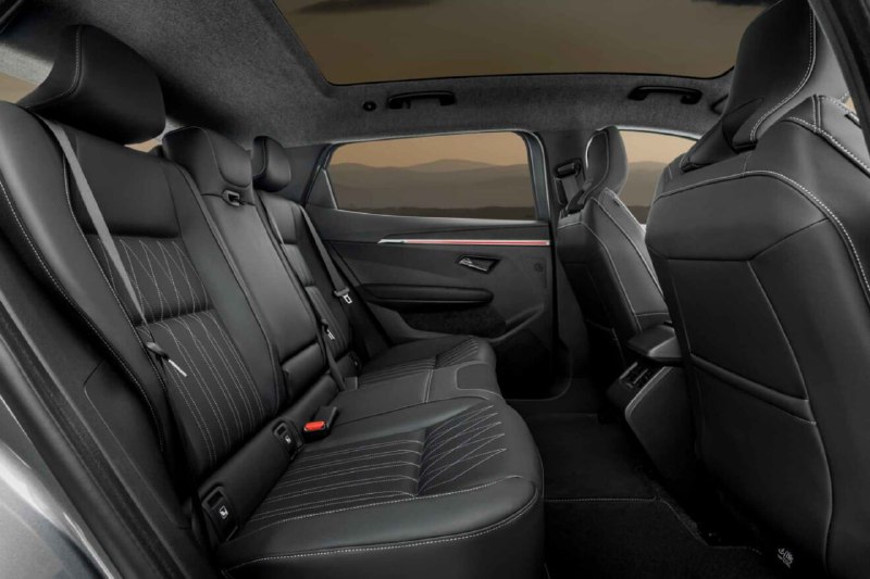 Mitsubishi представила электромодель Eclipse Cross для Европы