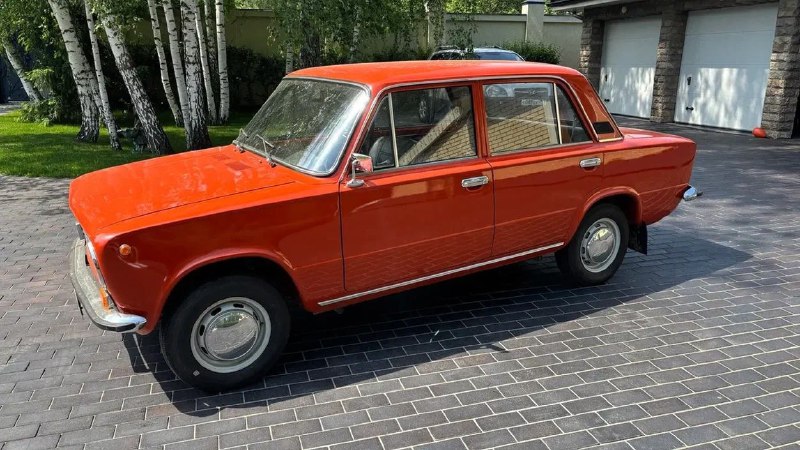 Редкая версия ВАЗ-2101 с автоматической коробкой выставлена на продажу за рекордную цену Редкая версия ВАЗ-2101 с автоматической коробкой выставлена на продажу за рекордную цену