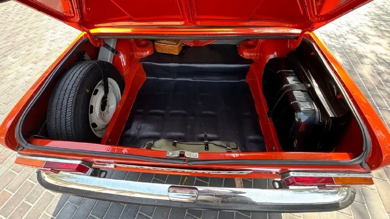 Редкая версия ВАЗ-2101 с автоматической коробкой выставлена на продажу за рекордную цену Редкая версия ВАЗ-2101 с автоматической коробкой выставлена на продажу за рекордную цену