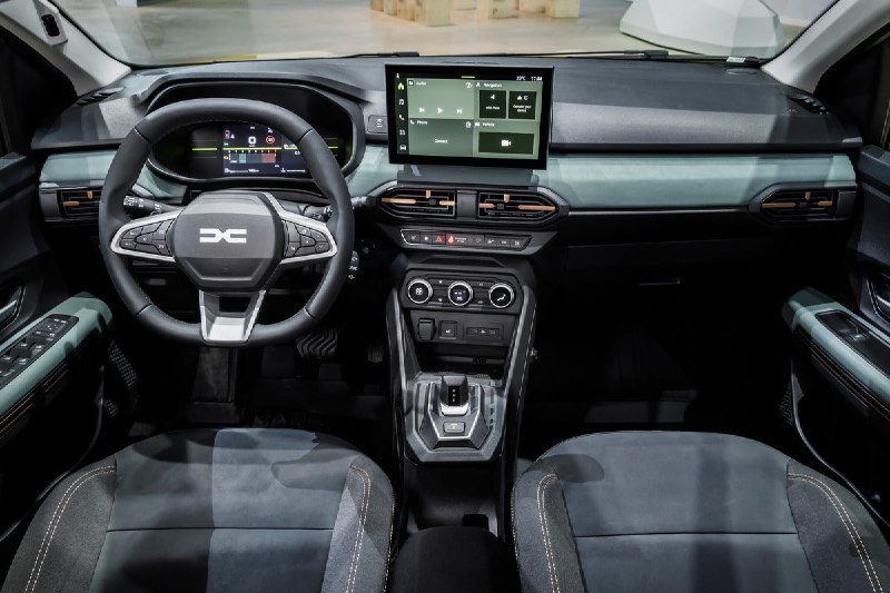Обновленный модельный ряд бюджетных автомобилей Dacia: новый дизайн и технологии Обновленный модельный ряд бюджетных автомобилей Dacia: новый дизайн и технологии