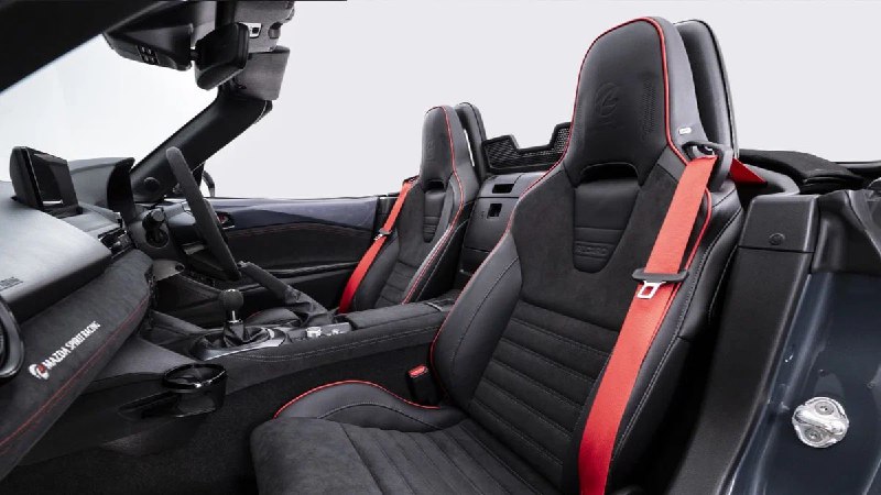 Мазда MX-5 выпускает ограниченные трековые версии с повышенной производительностью Мазда MX-5 выпускает ограниченные трековые версии с повышенной производительностью