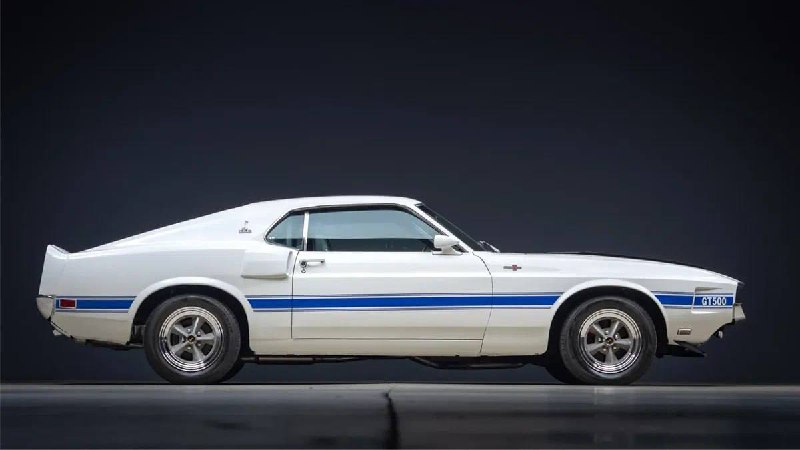 Редкий классический Shelby GT500 1970 года выставлен на аукцион Редкий классический Shelby GT500 1970 года выставлен на аукцион