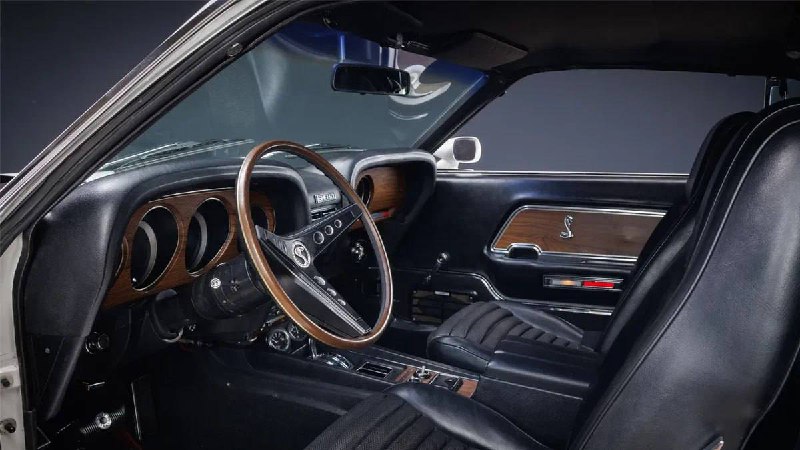 Редкий классический Shelby GT500 1970 года выставлен на аукцион Редкий классический Shelby GT500 1970 года выставлен на аукцион