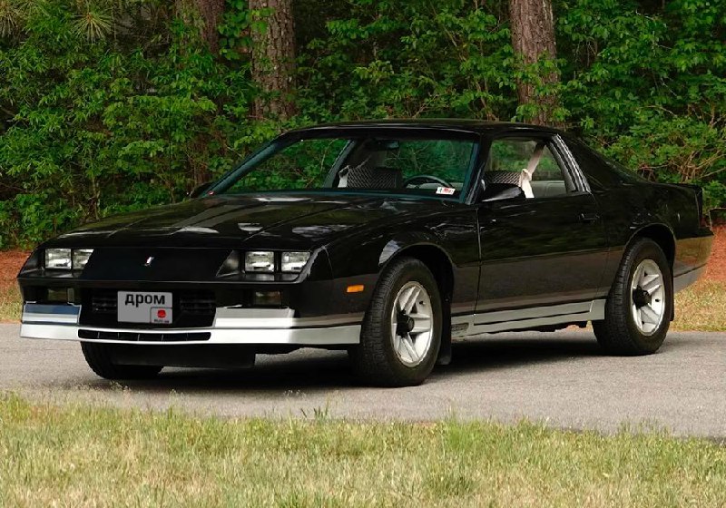 Редкий экземпляр Chevrolet Camaro Z/28 1984 года с минимальным пробегом выставлен на аукцион