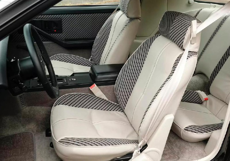 Редкий экземпляр Chevrolet Camaro Z/28 1984 года с минимальным пробегом выставлен на аукцион