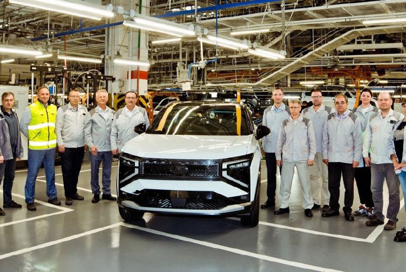АвтоВАЗ приступил к сертификации нового кроссовера Лада Азимут АвтоВАЗ приступил к сертификации нового кроссовера Лада Азимут