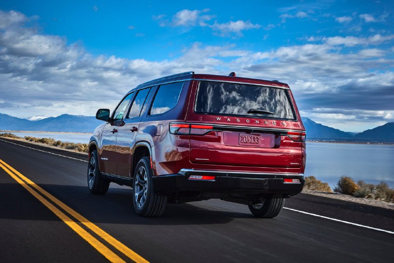 Jeep заменяет название Wagoneer на Grand Wagoneer для упрощения модели Jeep заменяет название Wagoneer на Grand Wagoneer для упрощения модели
