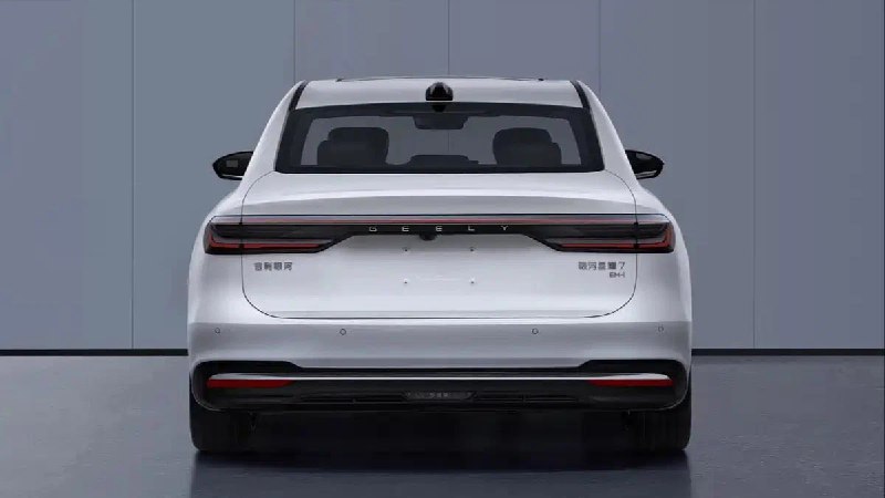 Geely анонсирует расширение линейки Galaxy новыми гибридными седанами