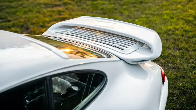 Модернизированный Porsche 911 поколение 993 от английских специалистов Модернизированный Porsche 911 поколение 993 от английских специалистов