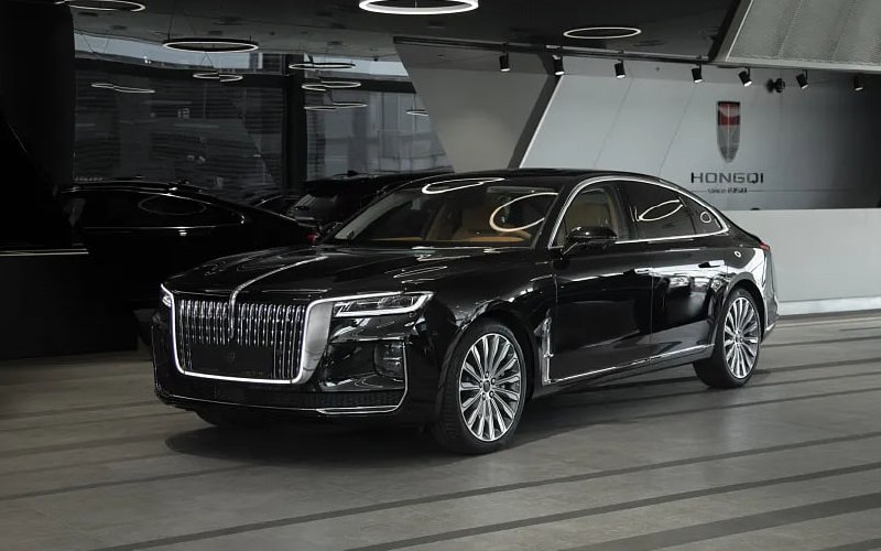 В Россию поступит представительский Hongqi H9 с V6 и полным приводом за около 10 миллионов рублей В Россию поступит представительский Hongqi H9 с V6 и полным приводом за около 10 миллионов рублей