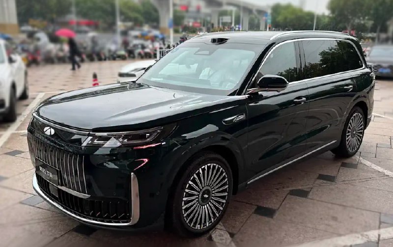 Chery анонсировала гибридный флагманский кроссовер Fulwin T11 с передовыми технологиями