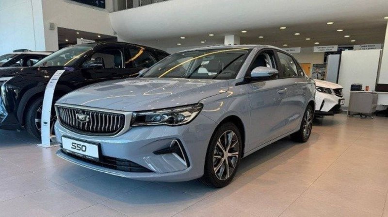 Несмотря на предварительные анонсы, седан Belgee S50 появился в российских салонах раньше срока Несмотря на предварительные анонсы, седан Belgee S50 появился в российских салонах раньше срока