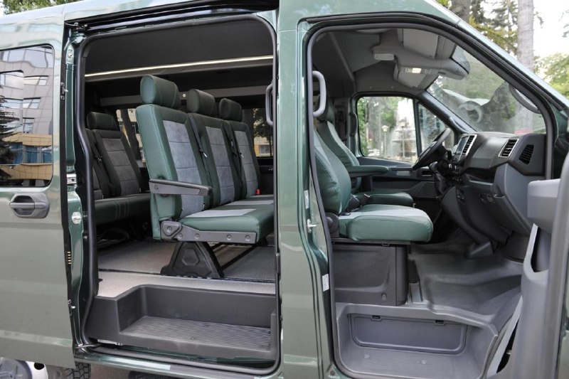 Новая версия микроавтобуса ГАЗ Соболь NN 4x4 получила расширенные возможности трансформации салона Новая версия микроавтобуса ГАЗ Соболь NN 4x4 получила расширенные возможности трансформации салона