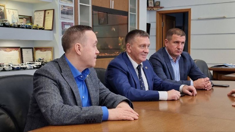 Обсуждение мер повышения безопасности дорожного движения в Воронежской области Обсуждение мер повышения безопасности дорожного движения в Воронежской области