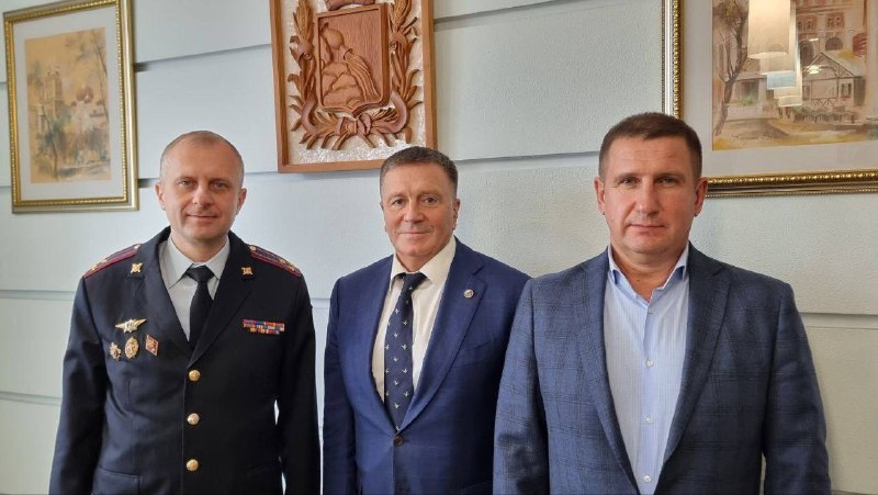 Обсуждение мер повышения безопасности дорожного движения в Воронежской области Обсуждение мер повышения безопасности дорожного движения в Воронежской области