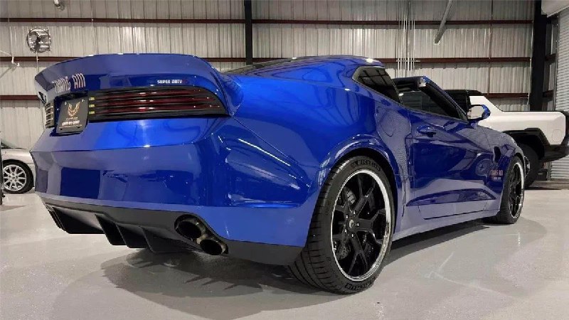 Эксклюзивные копии Pontiac Trans Am на базе Camaro с мощностью более 1000 л.с. Эксклюзивные копии Pontiac Trans Am на базе Camaro с мощностью более 1000 л.с.