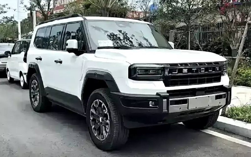 Объявлены цены и технические параметры нового внедорожника Jetour G700 Объявлены цены и технические параметры нового внедорожника Jetour G700