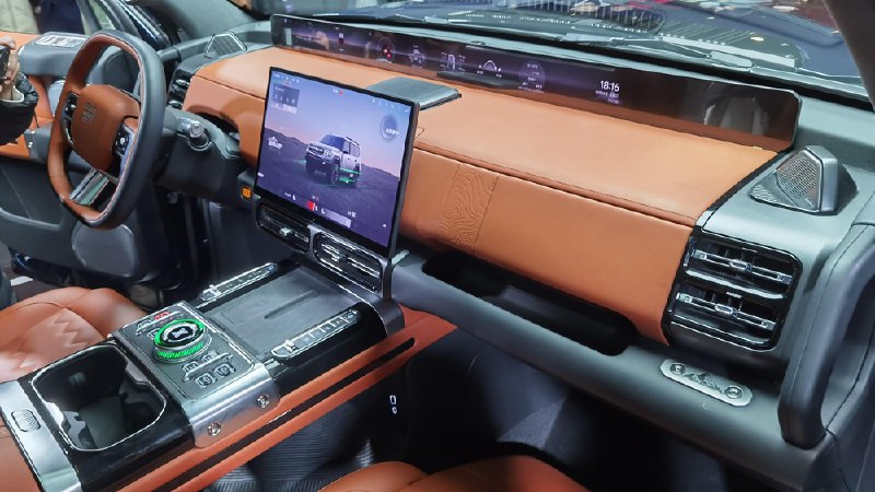 Новый внедорожник Jetour Zhongheng G700: водоплавающий и мощный Новый внедорожник Jetour Zhongheng G700: водоплавающий и мощный