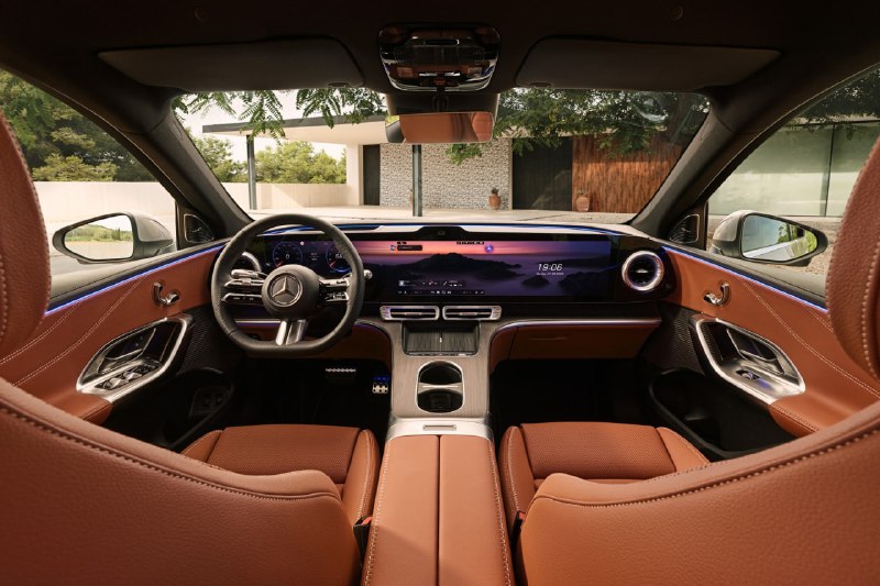 Новый электрический кроссовер Mercedes-Benz GLC EQ выходит на рынок Германии