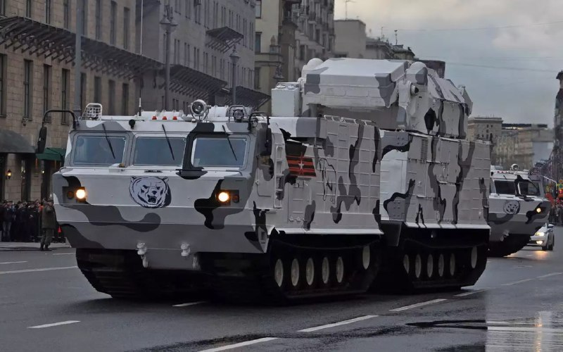­⚙️ Витязь ДТ-30ПМ — носитель полярного ПВОАрктических вездеход-тяжеловес выпускается в башкирском городе Ишимбай.