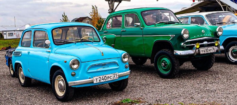 Ретроспектива советской автотехники и авиации у Воронежа