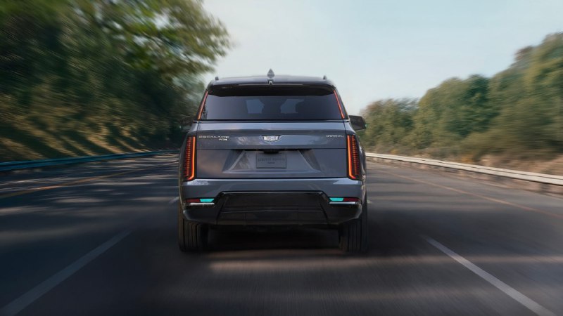 Cadillac Escalade получит систему автопилота третьего уровня уже в 2028 году Cadillac Escalade получит систему автопилота третьего уровня уже в 2028 году