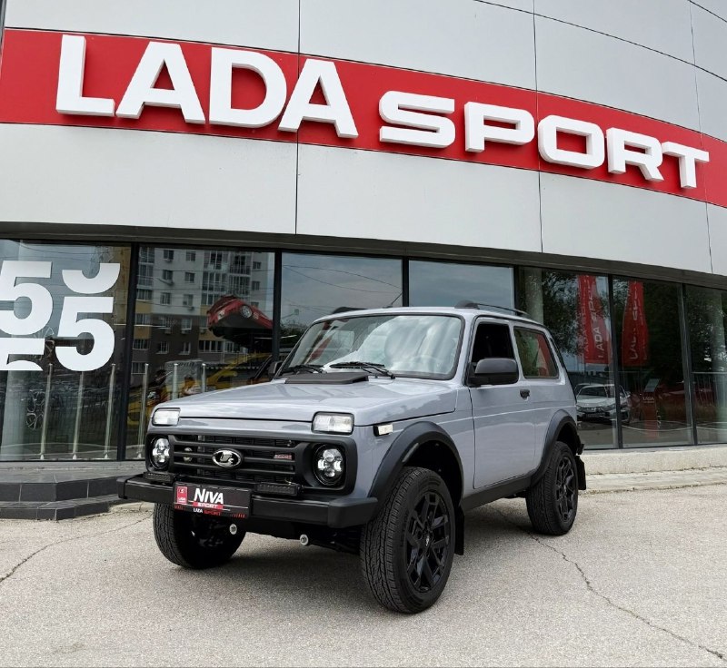 Раскрыты объемы продаж LADA Niva Sport за полгода Стало известно, сколько автомобилей LADA Niva Sport продано с момента выхода модели на рынок в апреле 2025 года.По словам сотрудника пресс-службы АВТОВАЗа Стаса Березия, за полгода реализовано 200 экземпляров Niva Sport.