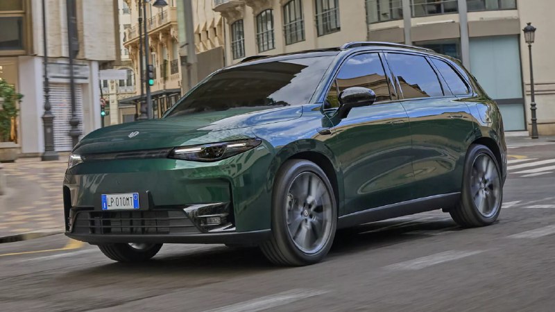 Ограниченная версия Leapmotor C10 с тюнингом от Irmscher представлена за крупную сумму Ограниченная версия Leapmotor C10 с тюнингом от Irmscher представлена за крупную сумму