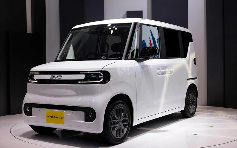 BYD презентовал миниатюрный электромобиль Racco и коммерческий T35 на Japan Mobility Show BYD презентовал миниатюрный электромобиль Racco и коммерческий T35 на Japan Mobility Show