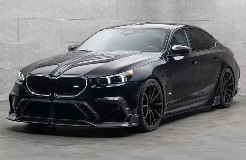 Модернизированный BMW M5 от Mansory: карбоновый суперседан с увеличенной мощностью Модернизированный BMW M5 от Mansory: карбоновый суперседан с увеличенной мощностью