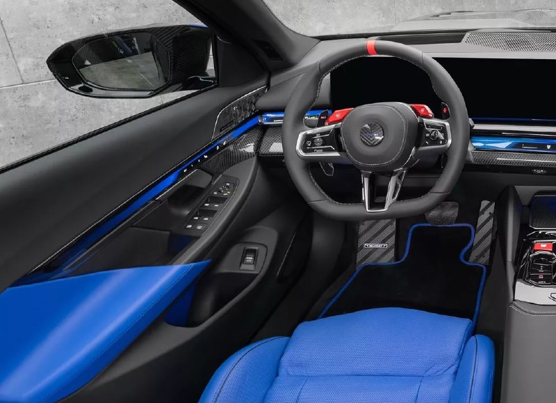 Модернизированный BMW M5 от Mansory: карбоновый суперседан с увеличенной мощностью Модернизированный BMW M5 от Mansory: карбоновый суперседан с увеличенной мощностью